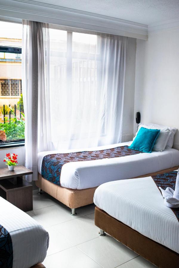 Hotel Central House A 5 Min De La Embajada Americana 보고타 외부 사진