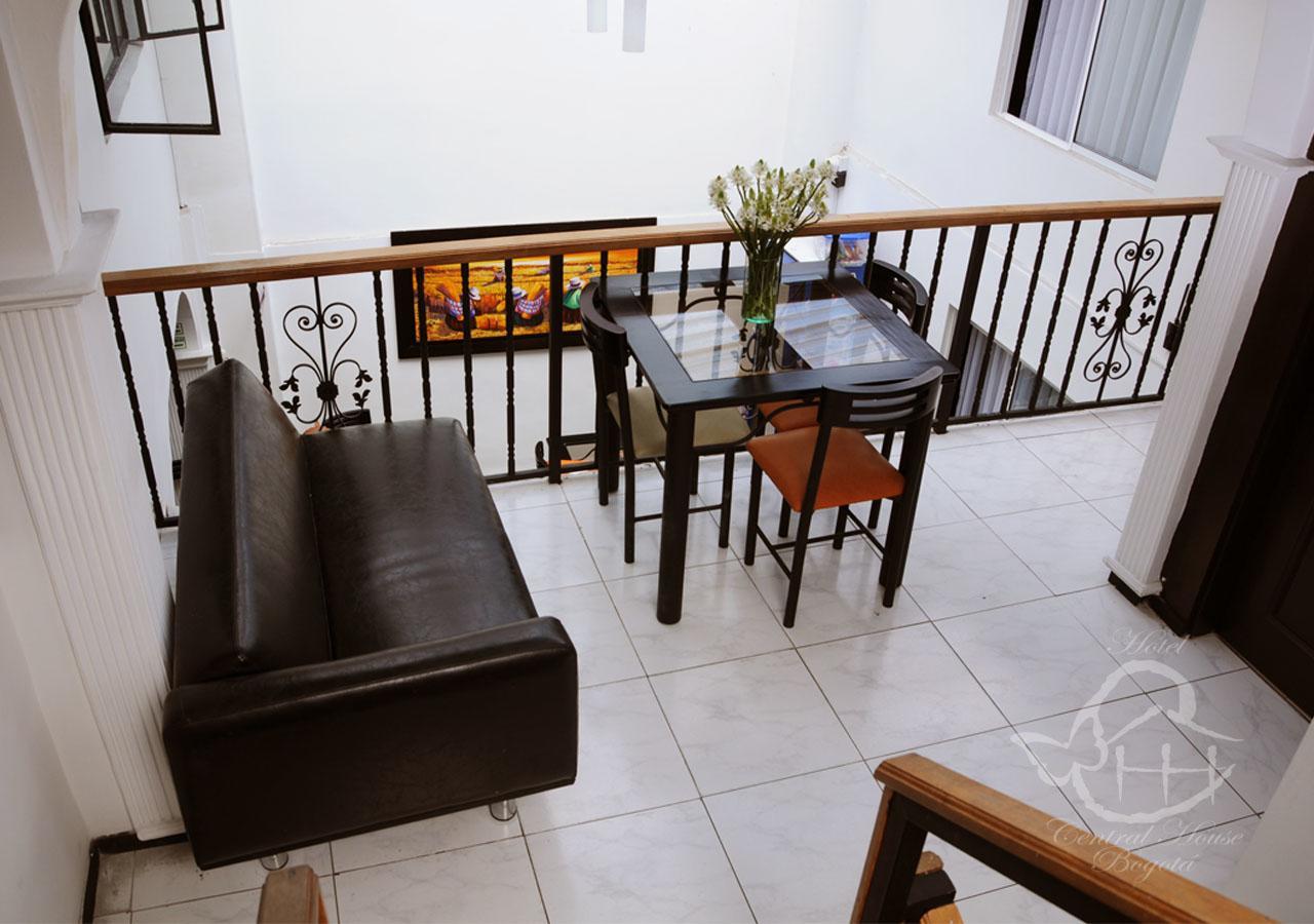 Hotel Central House A 5 Min De La Embajada Americana 보고타 외부 사진